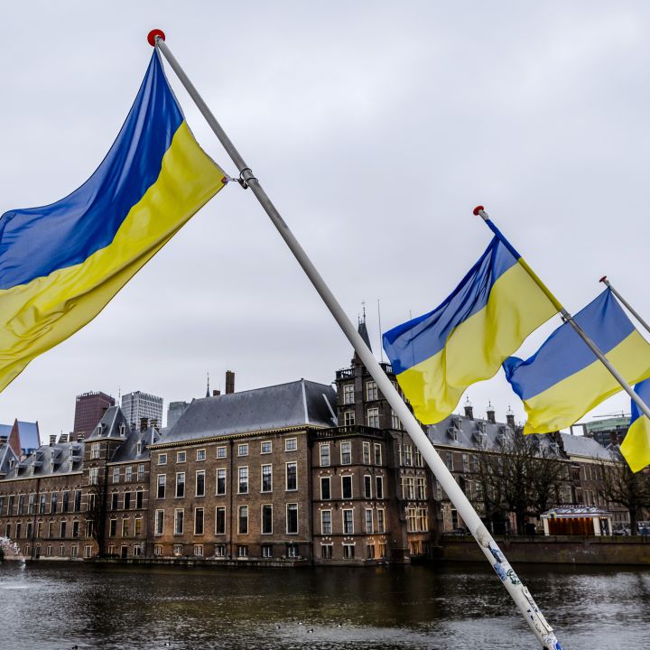 EenVandaag Vraagt: Welke Vragen Heb Jij Over De Regels Rond De Opvang ...