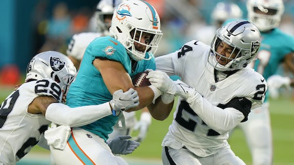 Notable Dolphins cut: Here's who didn't make final roster